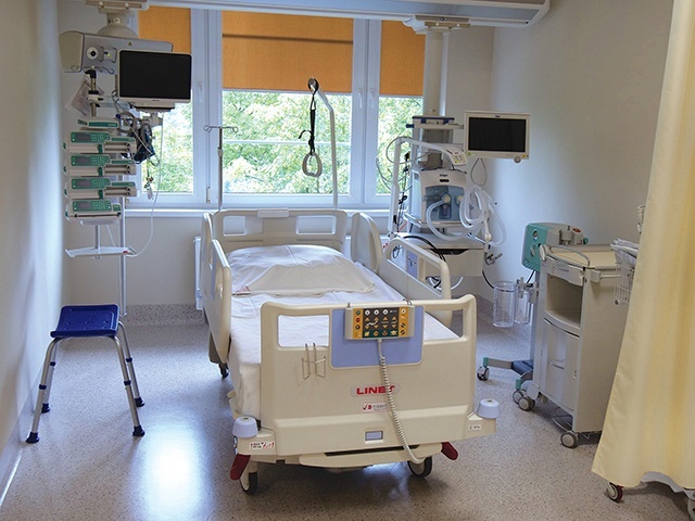 Nowocześnie wyposażona sala dla pacjentów.