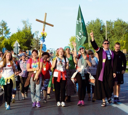 Fenomen pielgrzymki – wyjście w drogę wiele zmienia