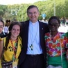 Szef komitetu organizacyjnego Światowych Dni Młodzieży: Powtórzymy apel św. Jana Pawła II o pokój