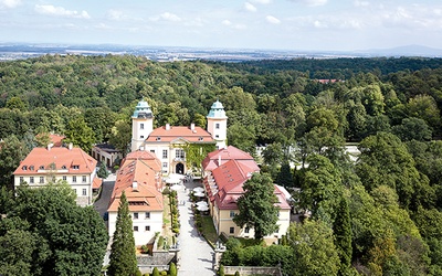 Książ to trzeci największy taki obiekt w Polsce.