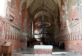 Wnętrze słynnego zamku krzyżackiego.