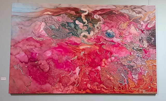 Praca Katriny Sadrak na wystawie poplenerowej.