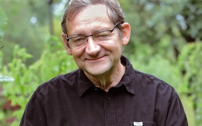 Dr Leszek Trząski  jest zastępcą dyrektora w Śląskim Ogrodzie Botanicznym w Mikołowie.