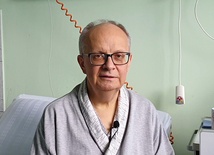 	Ordynariusz przebywa w szpitalu w Warszawie.