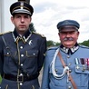 Podczas uroczystości w postać marszałka Piłsudskiego wcielił się Zbigniew Curyl. 