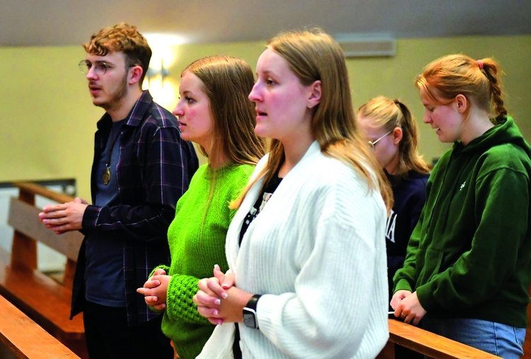 ▲	Dla oazowicza wszystko zaczyna się od liturgii.