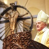 – Nie przestawajcie pilnować kursu na Ewangelię – apelował metropolita warszawski.