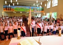 Rok szkolny rozpoczyna się Mszą św. w szkolnej kaplicy