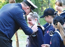 Gromada zuchowa BHB i Drużyna Białych Wilków zapraszają chętnych nastolatków w swoje szeregi. Na zdjęciu biwak zuchów z Gromady Białego Wilka, który odbył się w minione wakacje.