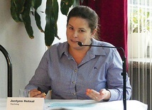 ▼	Justyna Hetnał przybliżyła założenia działań mających na celu troskę o trzeźwość Polaków.