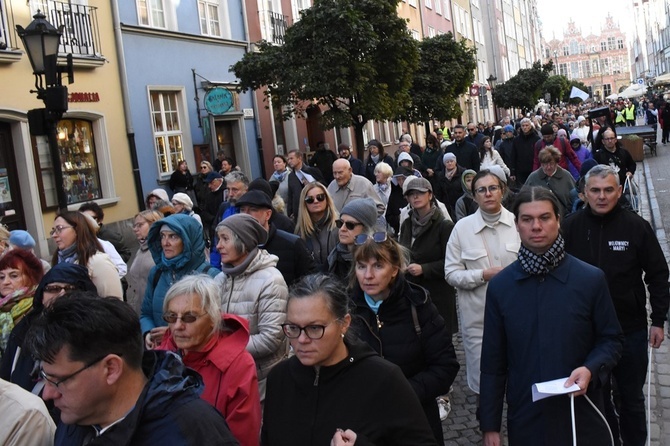 Rodzinna Procesja Różańcowa