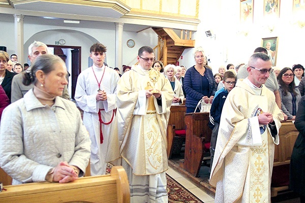 To kolejne ze szczątków świętych Polaków, jakie ma ta wspólnota.
