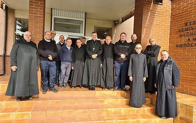 W pierwszym spotkaniu uczestniczyło 16 duchownych, następne zaplanowano na 7 grudnia.