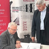 Książka „Duszpasterze śląscy i ich czasy. Studia do dziejów Kościoła katolickiego na Śląsku” ukazała się nakładem Wydawnictwa Księgarnia Świętego Jacka. Wstępem opatrzył ją dr Andrzej Grajewski, historyk, dziennikarz „Gościa Niedzielnego”. 