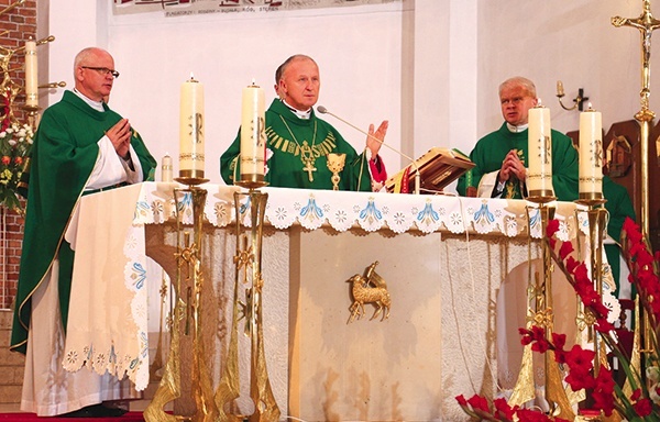 Mszy św. przewodniczył bp Marek Solarczyk.