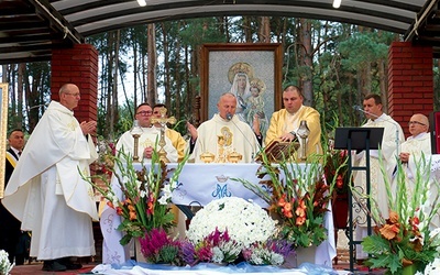 Mszy Świętej przewodniczył bp Marek Solarczyk.