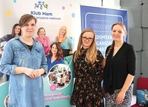 Pierwsza grupa rozpoczęła działalność. Od lewej: Justyna Kubicz, Sylwia Kuźmińska i Monika Kosicka.