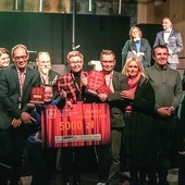 	W zeszłym roku główną nagrodę zdobyła grupa Przebudzeni z Ostródy ze spektaklem „Szatnia”.