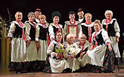 Dolnośląską Nagrodę Kulturalną „Silesia” odebrał na gali zespół ludowy Rozmaryn, który działa już 25 lat.