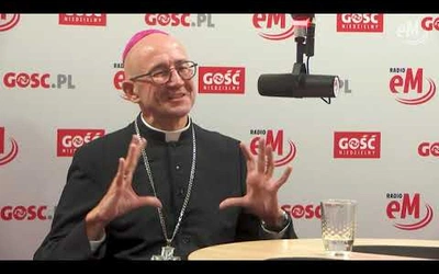 Abp Adrian Galbas: Nie jest tak, że lud Boży to świeccy, a hierarchia i duchowni to ktoś ponad