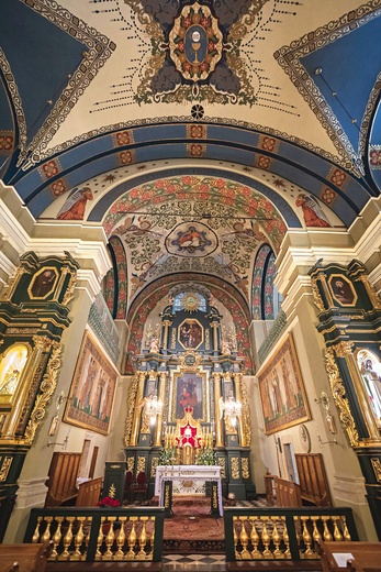 W kościele bernardynek od lat trwa codzienna adoracja Najświętszego Sakramentu.