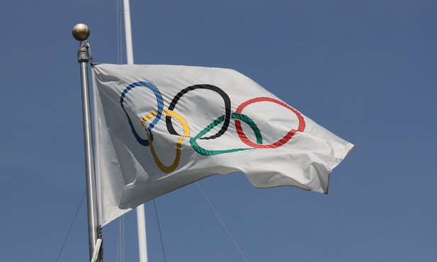 MKOl: Rosjanie i Białorusini mogą wystartować na igrzyskach w Paryżu jako sportowcy neutralni