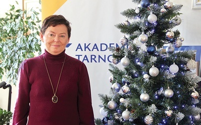 Dumna z postawy żaków jest rektor dr hab. Małgorzata Kołpa.