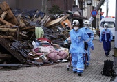 Trzęsienie ziemi w Japonii: nowa liczba ofiar: 92 zabitych, 242 zaginionych