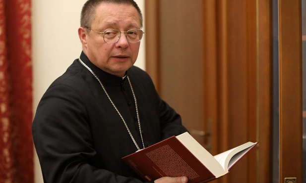 Kard. Ryś: przez objawienie została oznajmiona tajemnica narodzenia Pańskiego