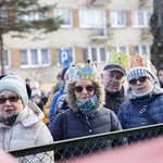 Orszak i jasełka na ulicy 