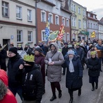 Orszak i jasełka na ulicy 