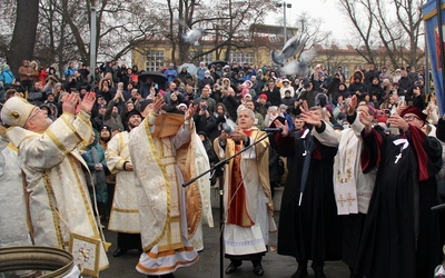 Święto Jordanu u grekokatolików - ekumeniczna ceremonia nad Odrą