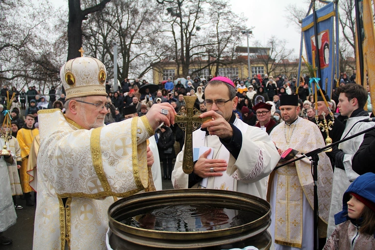 Święto Jordanu u grekokatolików - ekumeniczna ceremonia nad Odrą