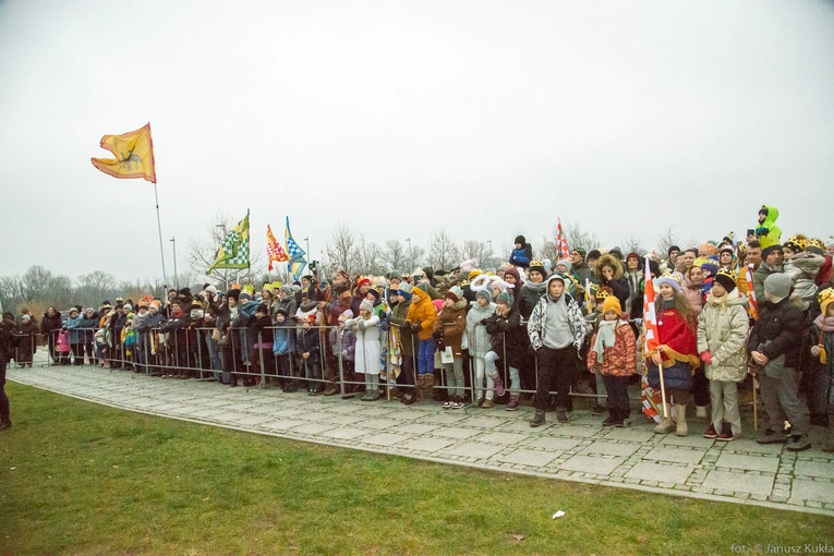 Trzej Królowie na ulicach Głogowa