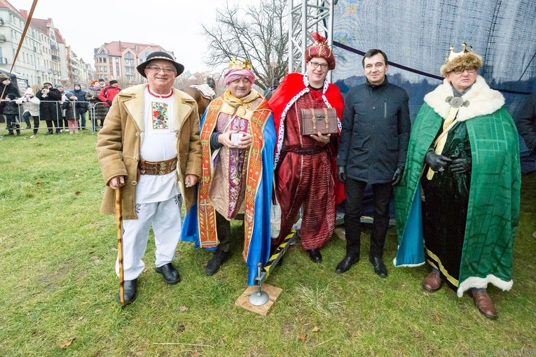Trzej Królowie na ulicach Głogowa