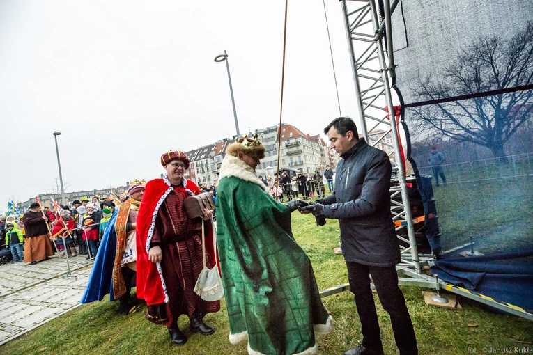 Trzej Królowie na ulicach Głogowa