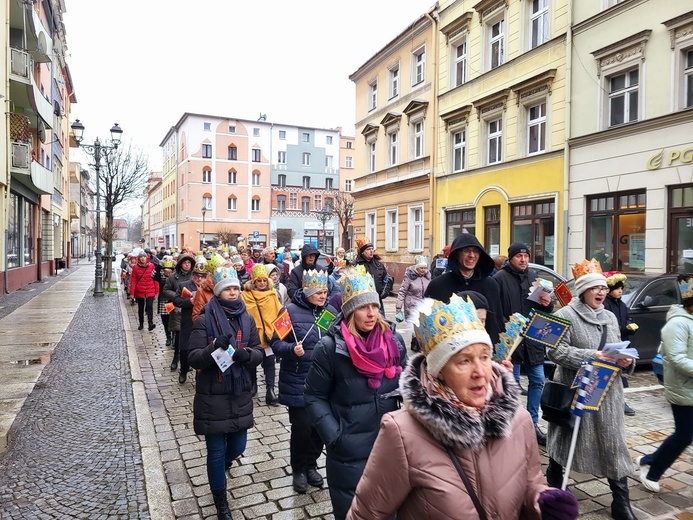 Orszak Trzech Króli w Brzegu (1) 2024