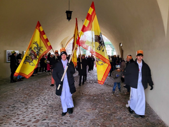 Orszak Trzech Króli w Brzegu (1) 2024