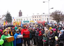 Ulicami Rawy w orszaku wędrowało ponad tysiąc osób. 