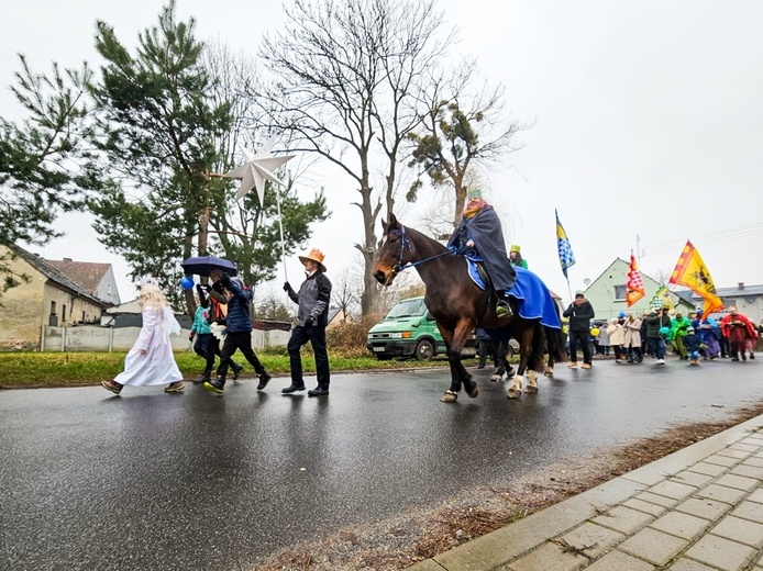 Orszak Trzech Króli w Mrozowie 2024