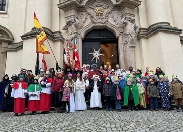 Orszak w Legnickim Polu