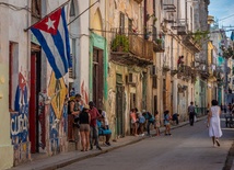 Kuba: Rząd pięciokrotnie podnosi ceny benzyny
