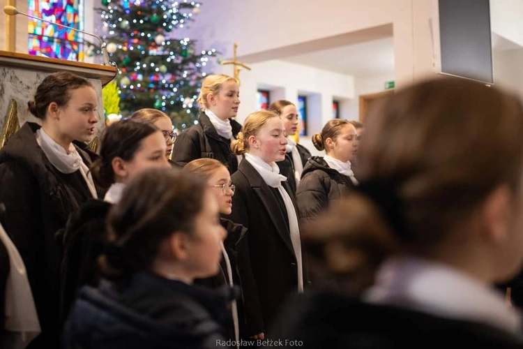 Puellae Orantes w Mokrzyskach