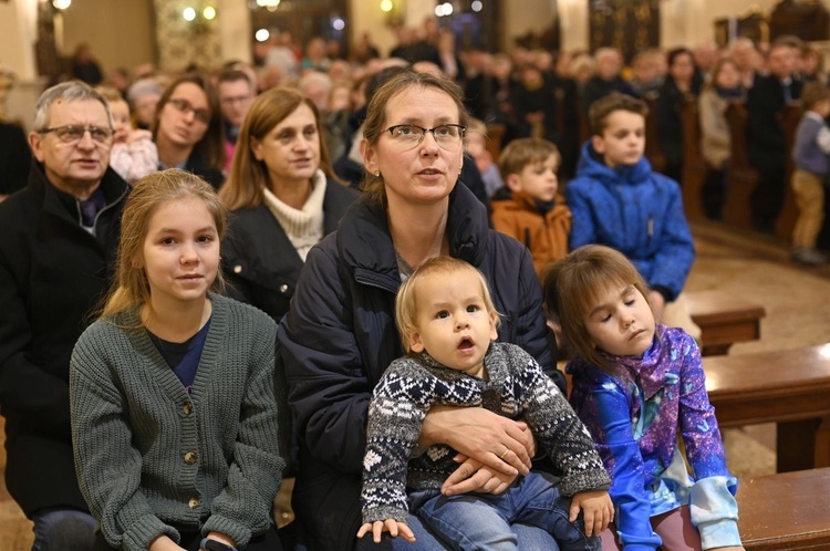 Diecezjalne spotkanie opłatkowe Domowego Kościoła w Hałcnowie - 2024