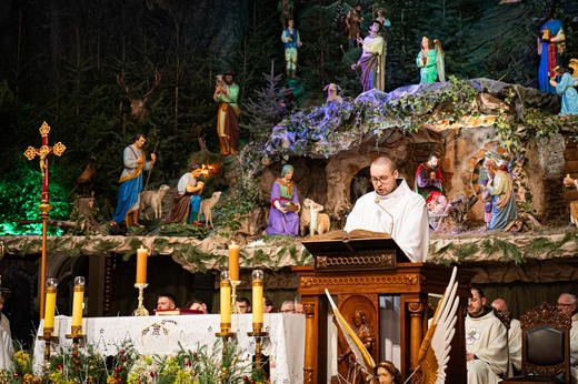 Kolędowanie kleryków w Katowicach-Panewnikach