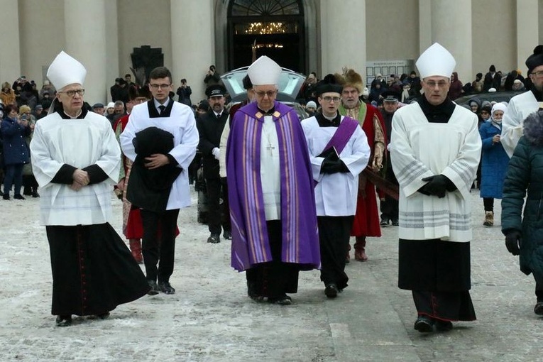 Msza św. pogrzebowa bp. Ryszarda