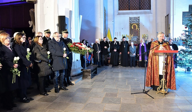 Wiele religii w modlitwie za śp. Pawła Adamowicza