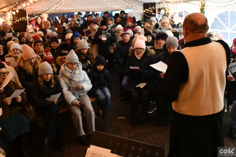 Rodzinne kolędowanie w Świebodzinie