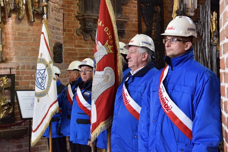 Bractwo Oblatów św. Brygidy ma obelisk w Gdańsku