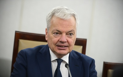 Unijny komisarz ds. sprawiedliwości Didier Reynders w Polsce